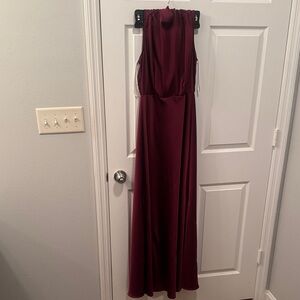 Lulu's Wine-Red Sleeveless Formal Gown